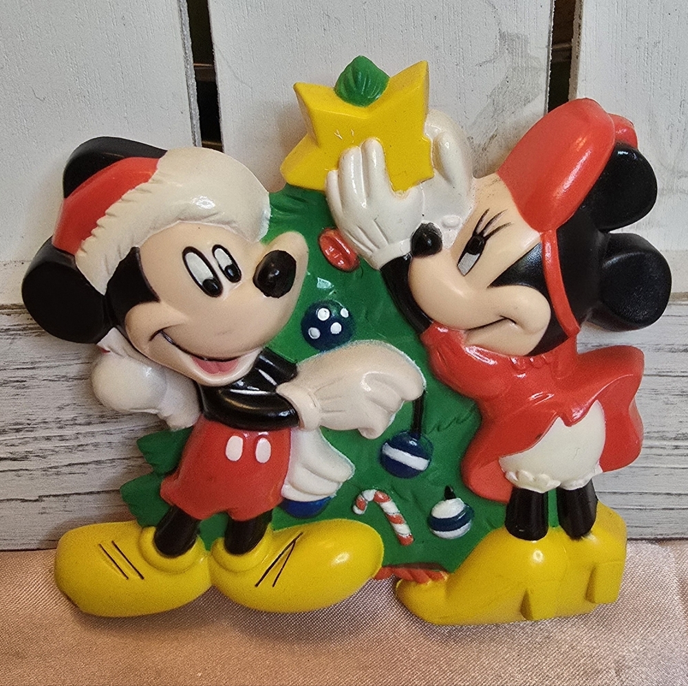 Mickey and Minnie mouse, Christmas vintage magnet
